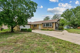 955 S Dowell Terr., Wichita, KS 67207