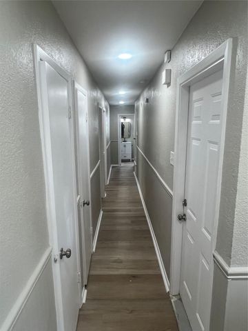 4620 BUTTON BEND RD, Austin, TX 78744