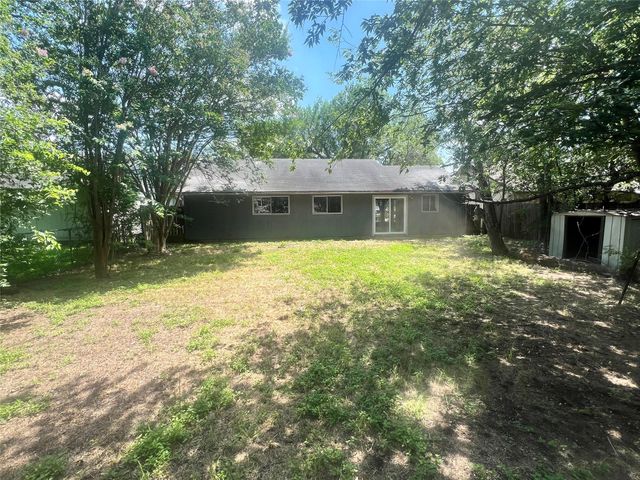 4620 BUTTON BEND RD, Austin, TX 78744