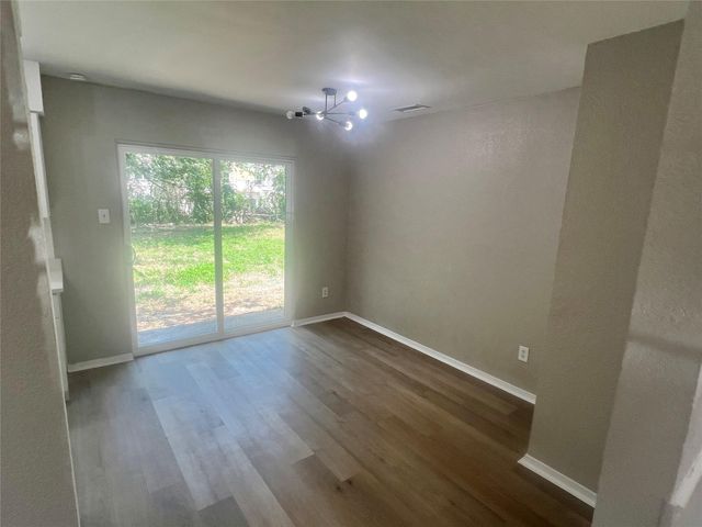 4620 BUTTON BEND RD, Austin, TX 78744
