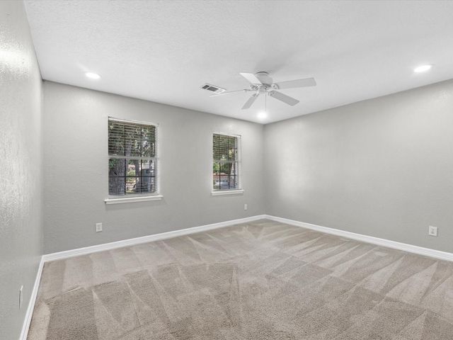 711 Lodgehill Lane, Houston, TX 77090