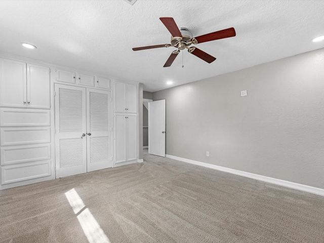 711 Lodgehill Lane, Houston, TX 77090