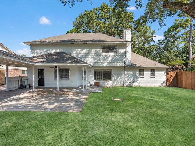 711 Lodgehill Lane, Houston, TX 77090