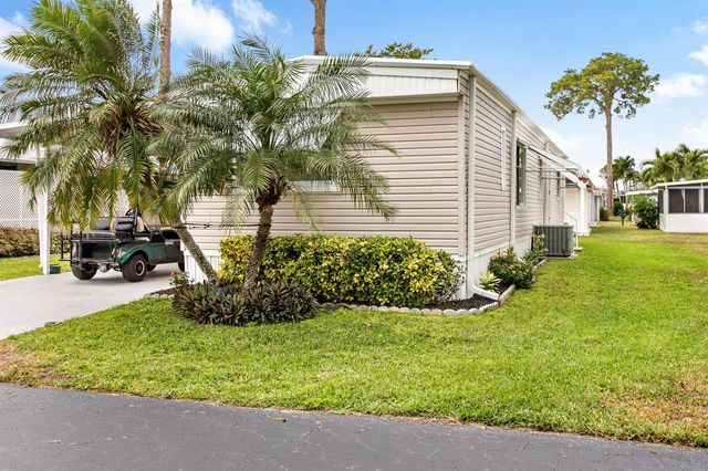 14010 KINGSTON BAY, Boynton Beach, FL 33436
