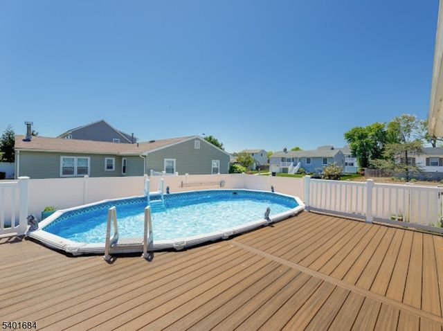79 16Th St, Toms River Township, NJ 08753