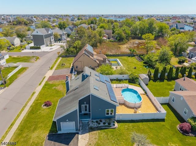 79 16Th St, Toms River Township, NJ 08753