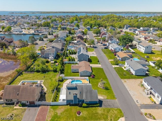 79 16Th St, Toms River Township, NJ 08753