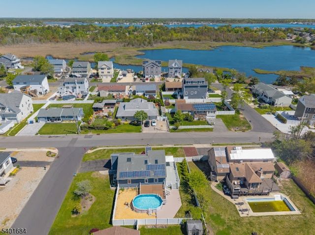 79 16Th St, Toms River Township, NJ 08753