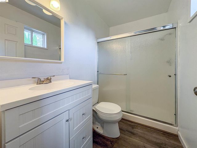 730 Almond Drive, Oakley, CA 94561