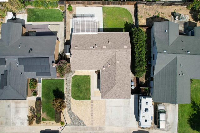 730 Almond Drive, Oakley, CA 94561