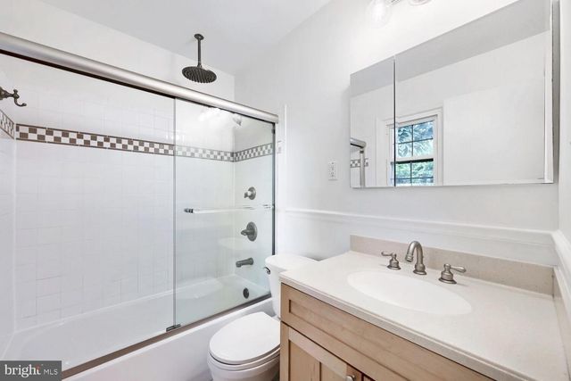 852 DIAMOND DR, Gaithersburg, MD 20878
