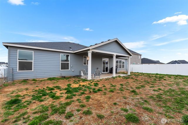 911 NE 7th Avenue, Quincy, WA 98848