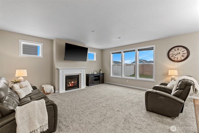 911 NE 7th Avenue, Quincy, WA 98848