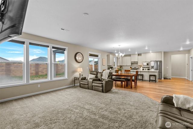 911 NE 7th Avenue, Quincy, WA 98848