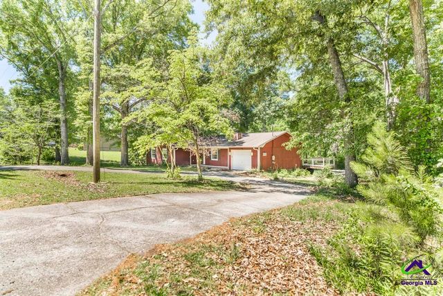 228 Lake Placid Drive, Bonaire, GA 31005
