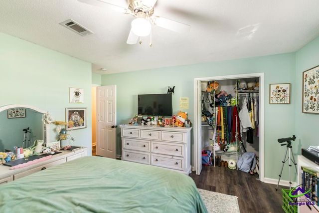 228 Lake Placid Drive, Bonaire, GA 31005