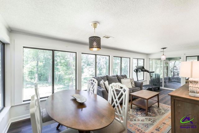 228 Lake Placid Drive, Bonaire, GA 31005