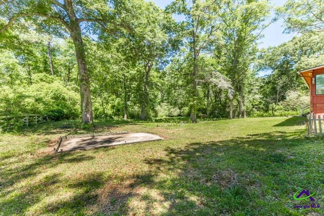 228 Lake Placid Drive, Bonaire, GA 31005