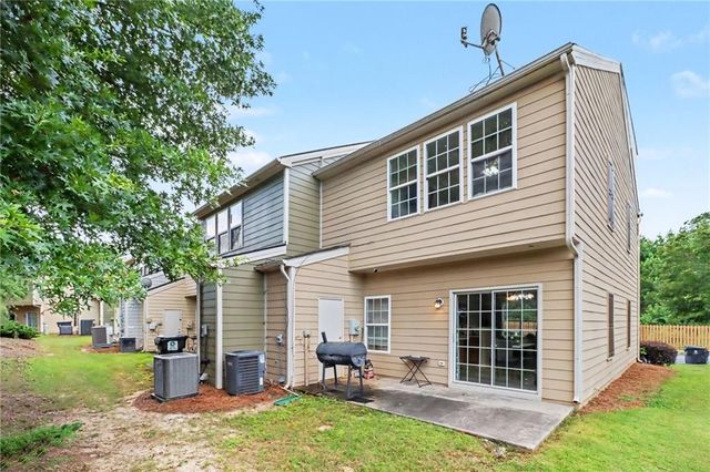 2795 Deerwood Lane SW, Atlanta, GA 30331