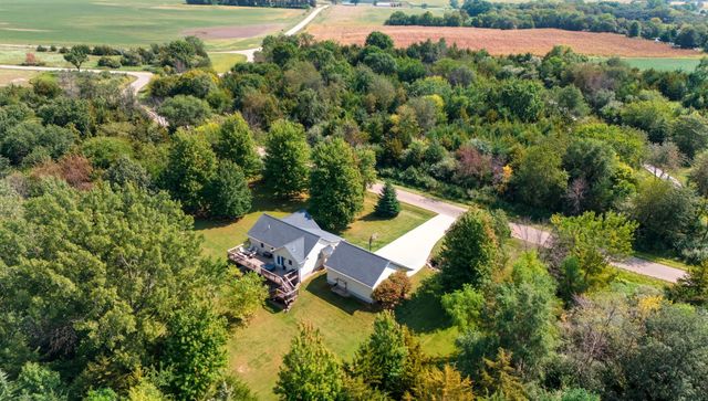 4717 Canfield Drive, Panora, IA 50216