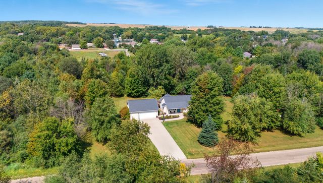 4717 Canfield Drive, Panora, IA 50216