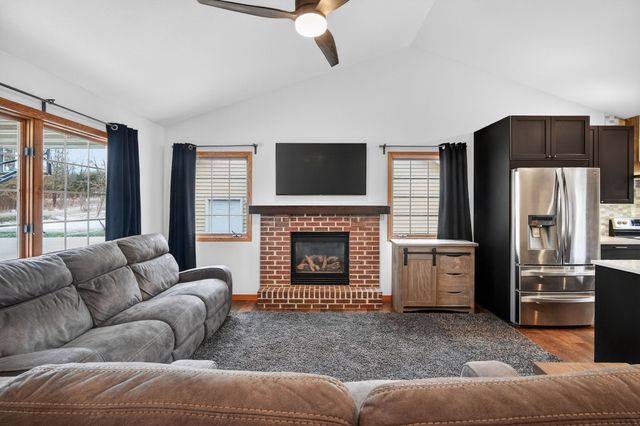 4717 Canfield Drive, Panora, IA 50216