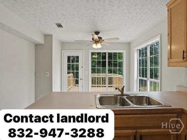 5747 rex mill crk, Rex, GA 30273