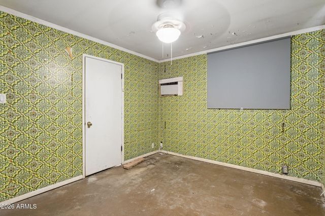 2930 E GRANADA Road, Phoenix, AZ 85008