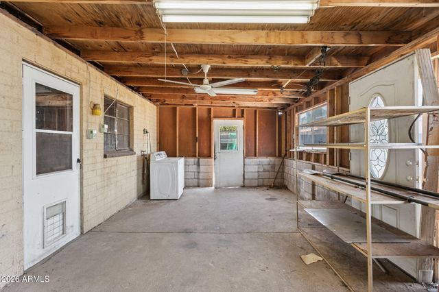 2930 E GRANADA Road, Phoenix, AZ 85008