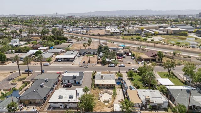 2930 E GRANADA Road, Phoenix, AZ 85008