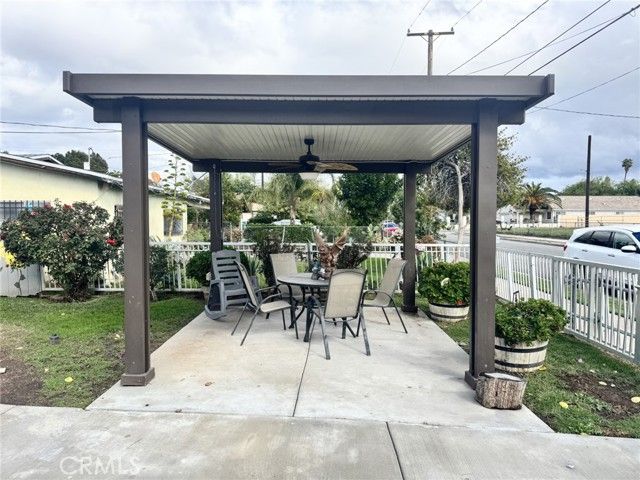 7429 Diamond, Riverside, CA 92504