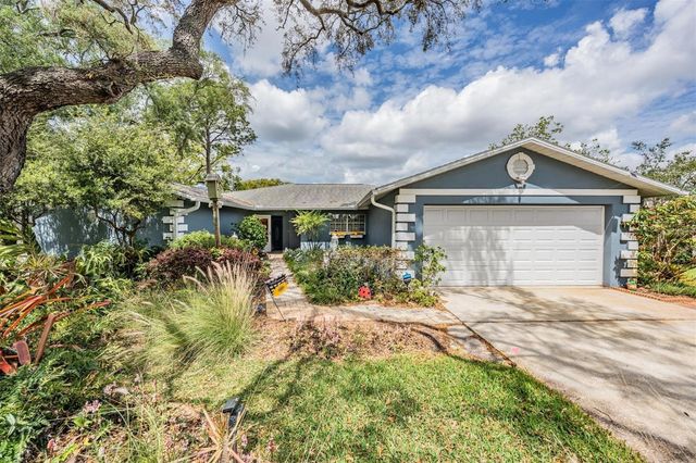 7450 LAKE FOREST CIRCLE, Port Richey, FL 34668