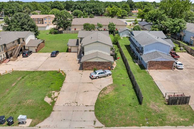 116 N Brunswick St, Wichita, KS 67212