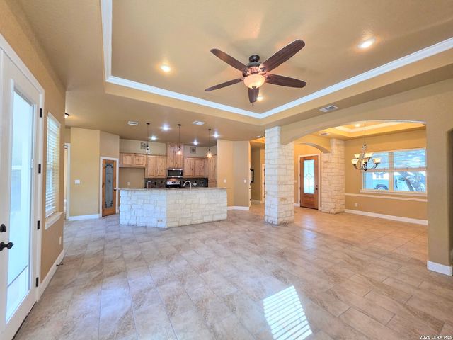 367 RIVER PARK DR, New Braunfels, TX 78130