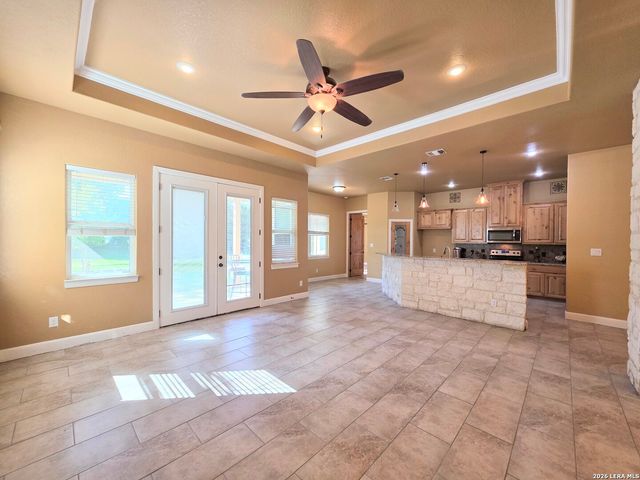 367 RIVER PARK DR, New Braunfels, TX 78130