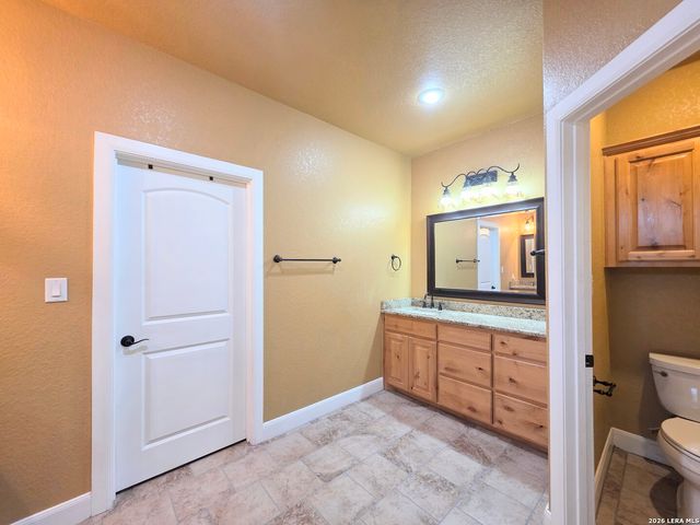 367 RIVER PARK DR, New Braunfels, TX 78130