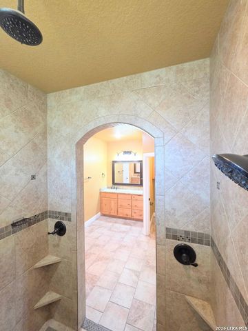 367 RIVER PARK DR, New Braunfels, TX 78130