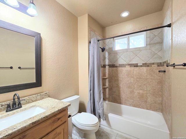 367 RIVER PARK DR, New Braunfels, TX 78130