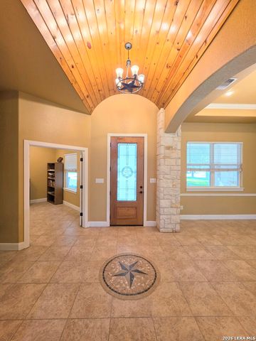 367 RIVER PARK DR, New Braunfels, TX 78130