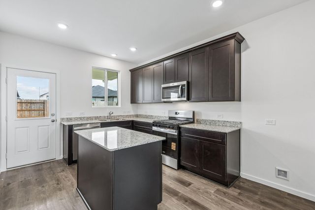 6715 Camila Street, Cove, TX 77523
