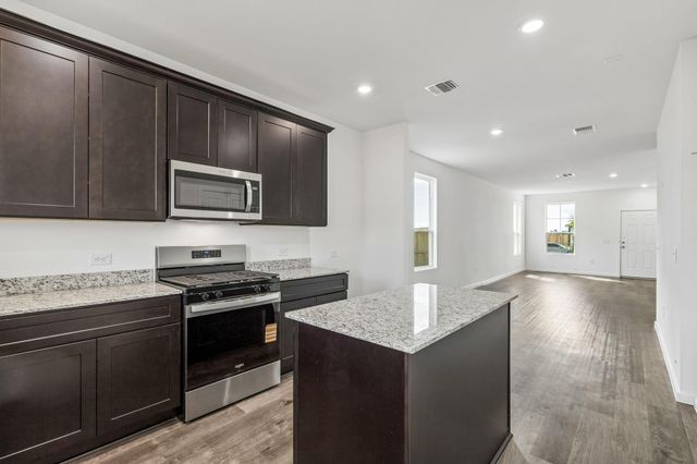 6715 Camila Street, Cove, TX 77523