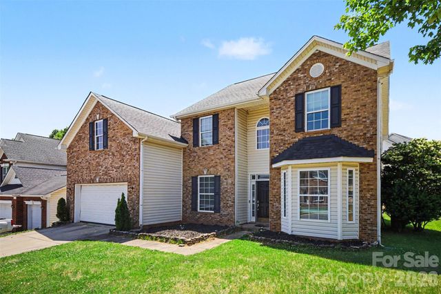 3306 Daniel Place Drive, Charlotte, NC 28213