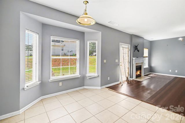 3306 Daniel Place Drive, Charlotte, NC 28213
