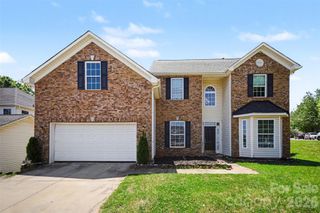 3306 Daniel Place Drive, Charlotte, NC 28213