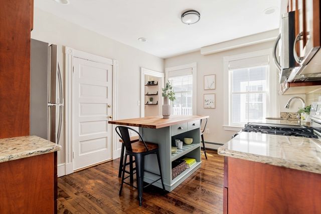 87 Kinnaird St. 2, Cambridge, MA 02139