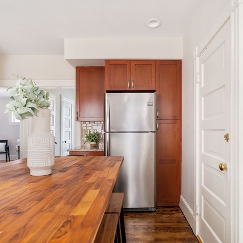 87 Kinnaird St. 2, Cambridge, MA 02139