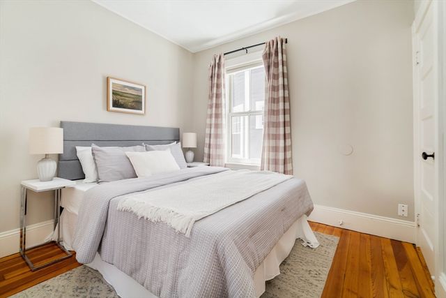 87 Kinnaird St. 2, Cambridge, MA 02139