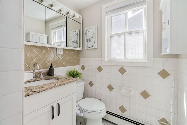 87 Kinnaird St. 2, Cambridge, MA 02139