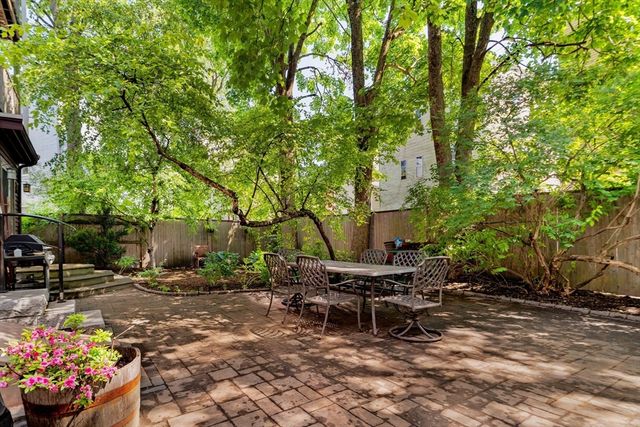 87 Kinnaird St. 2, Cambridge, MA 02139