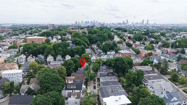 9 Hall St., Somerville, MA 02144